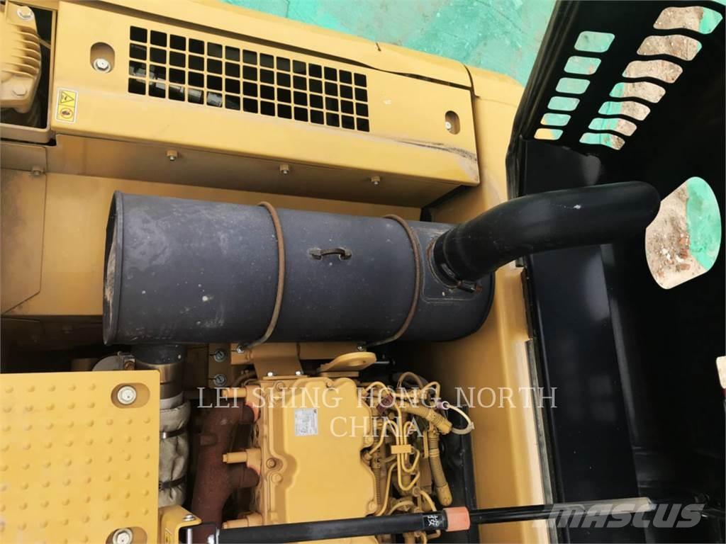 CAT 330D2L Crawler excavators