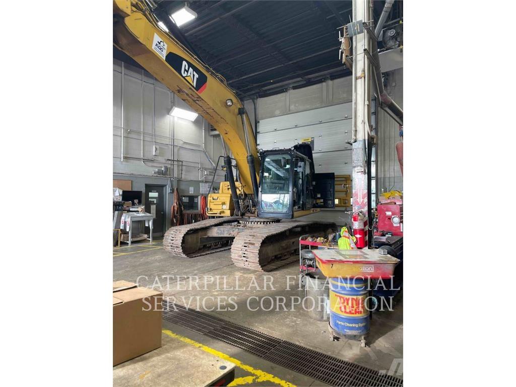 CAT 330FL Crawler excavators