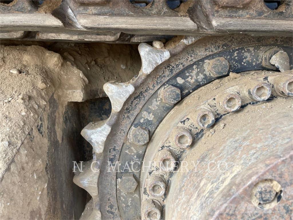 CAT 336 Crawler excavators