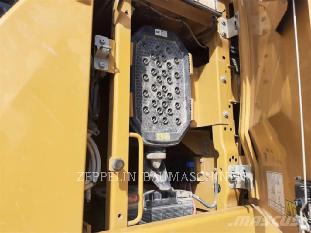 CAT 336-07B Crawler excavators