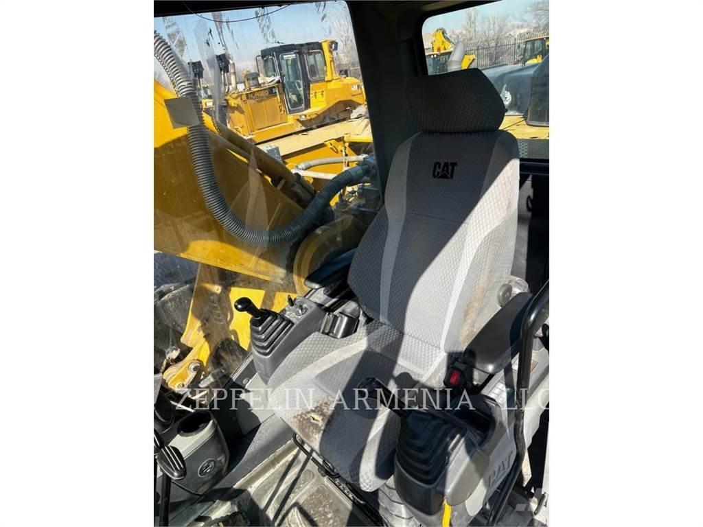 CAT 336D2L Crawler excavators