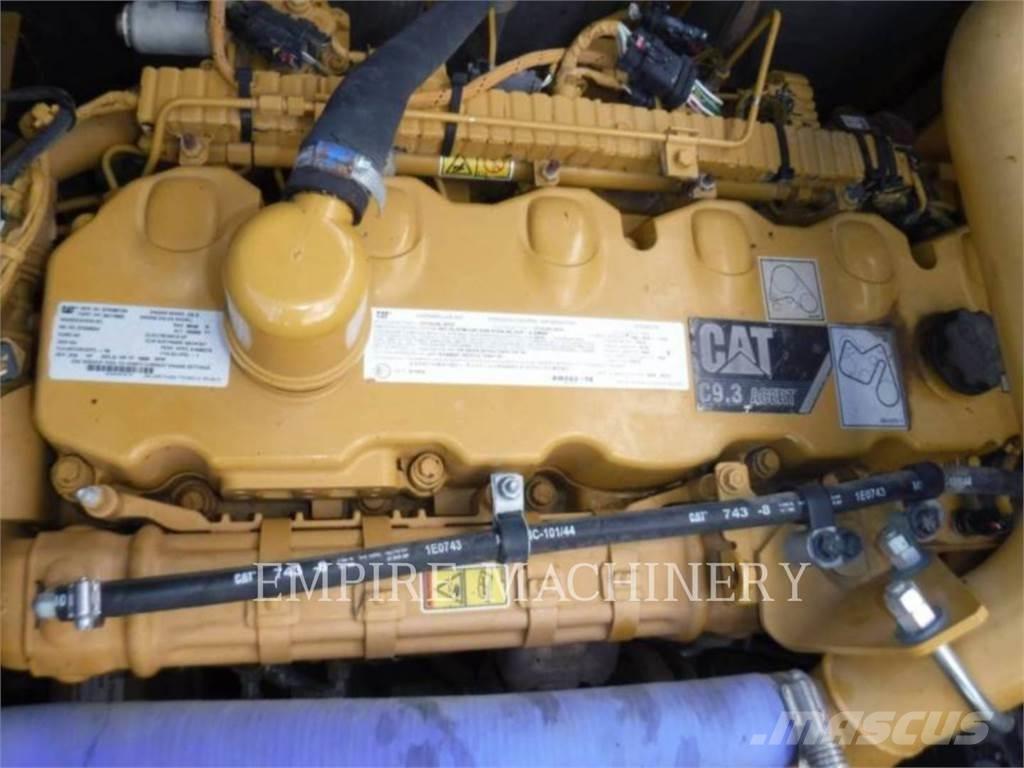 CAT 336FL Crawler excavators