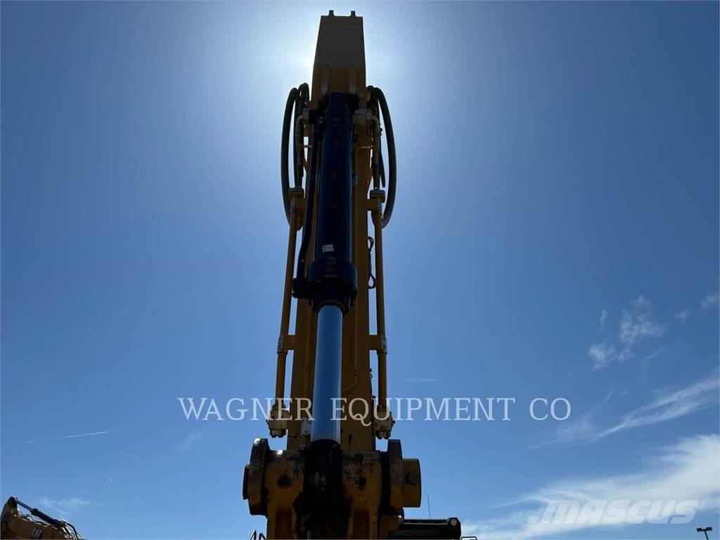 CAT 340 Crawler excavators