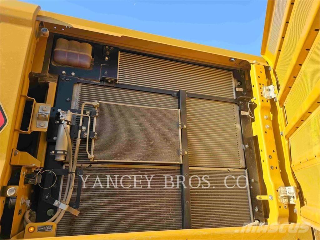 CAT 34008 Crawler excavators