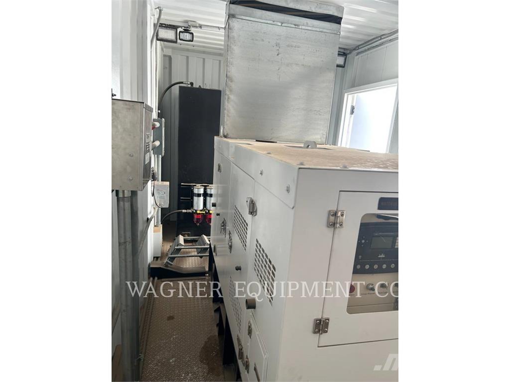 CAT 3412C 800KW Other Generators
