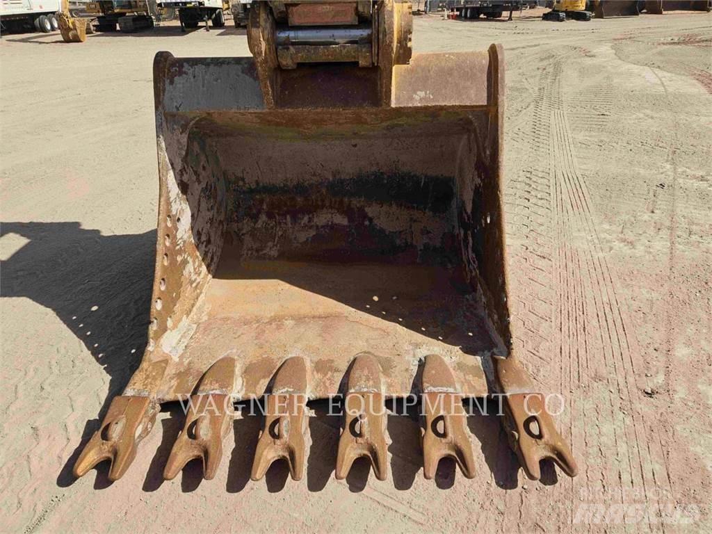 CAT 349FL Crawler excavators