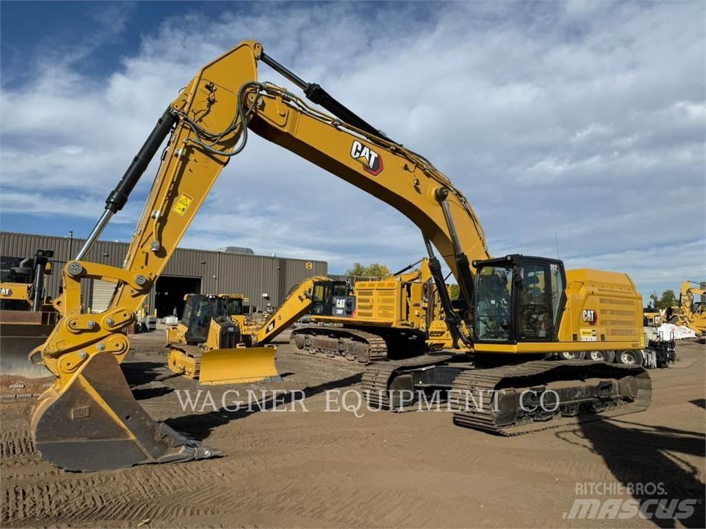 CAT 352 Crawler excavators