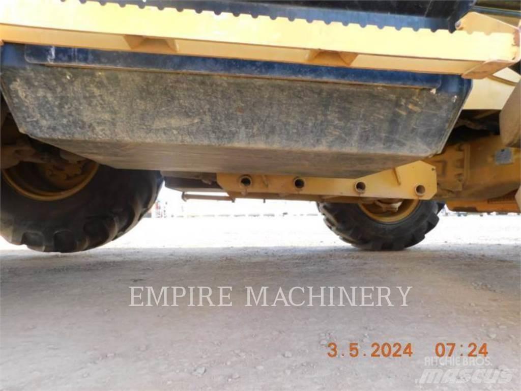 CAT 416F2 4EO TLB's