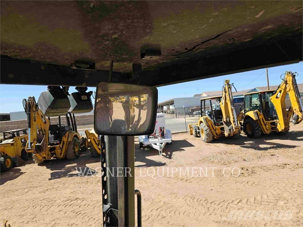 CAT 416F2 4WDS TLB's