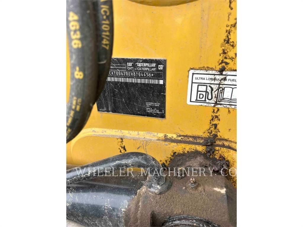 CAT 420 CF TLB's