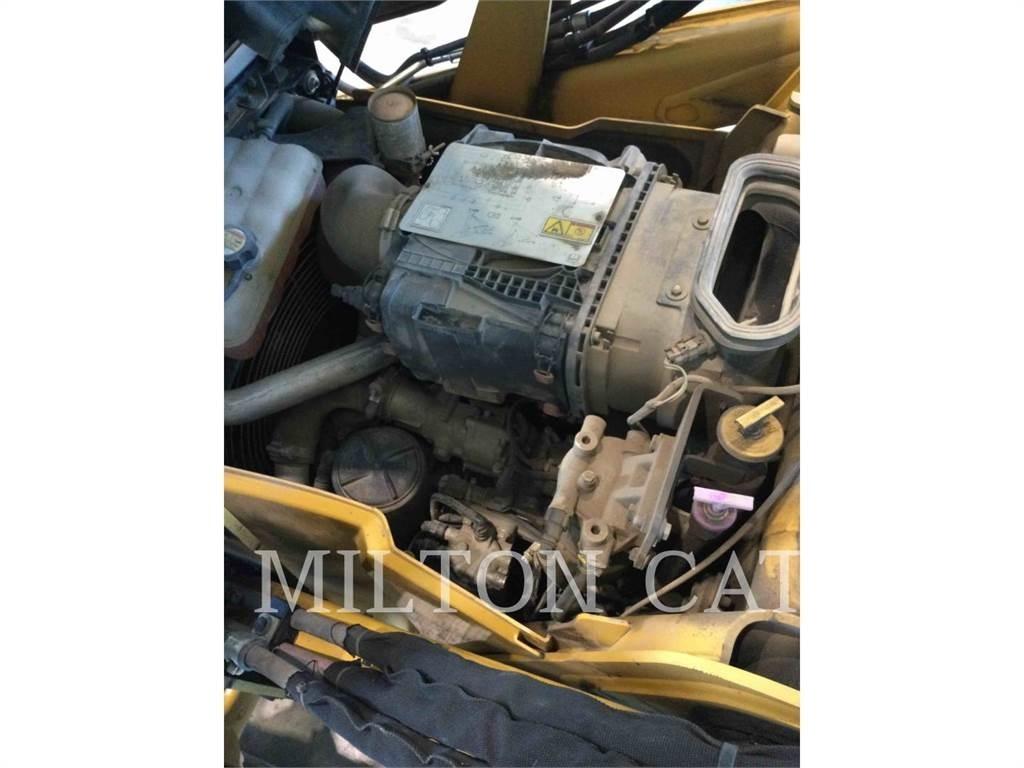 CAT 420F IT TLB's