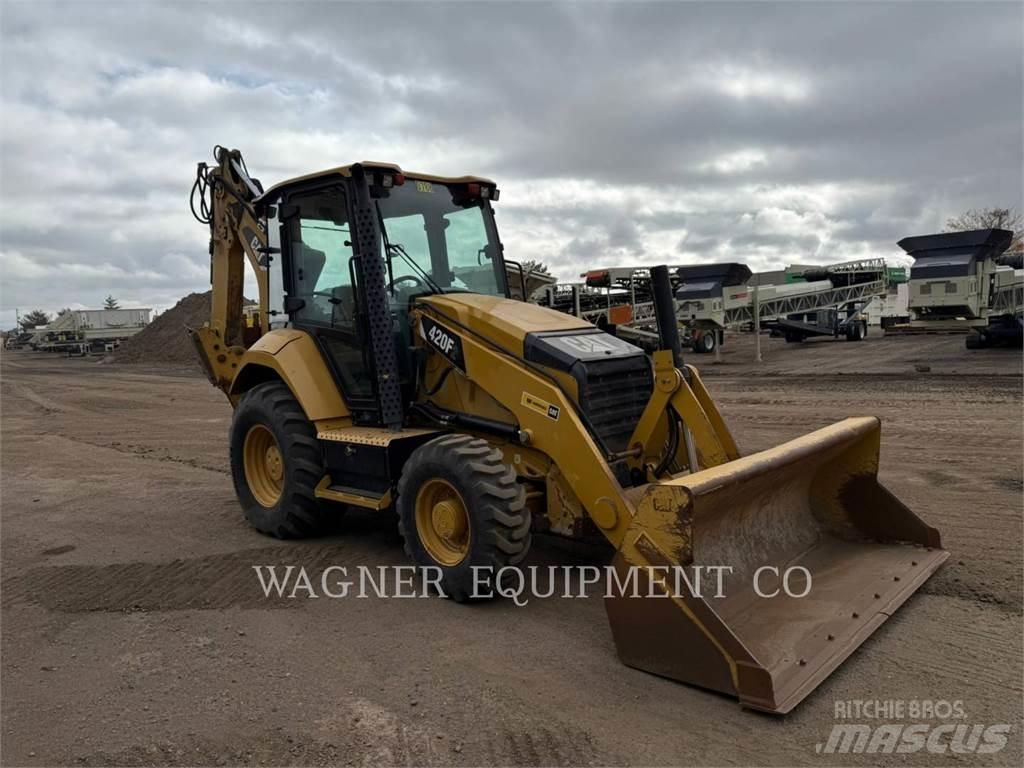 CAT 420F2 4WDE TLB's