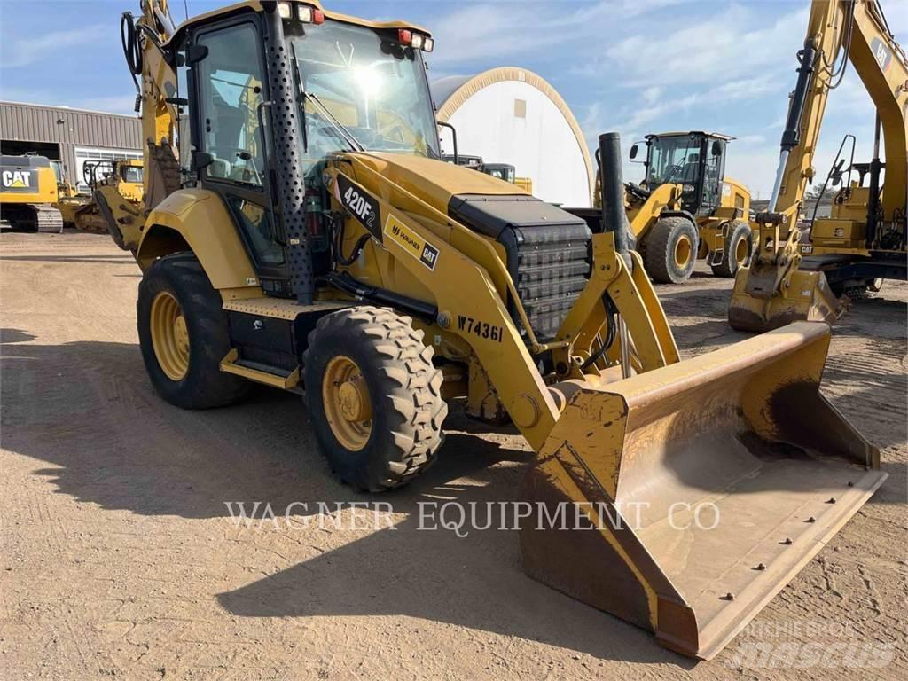 CAT 420F2 4WDE TLB's