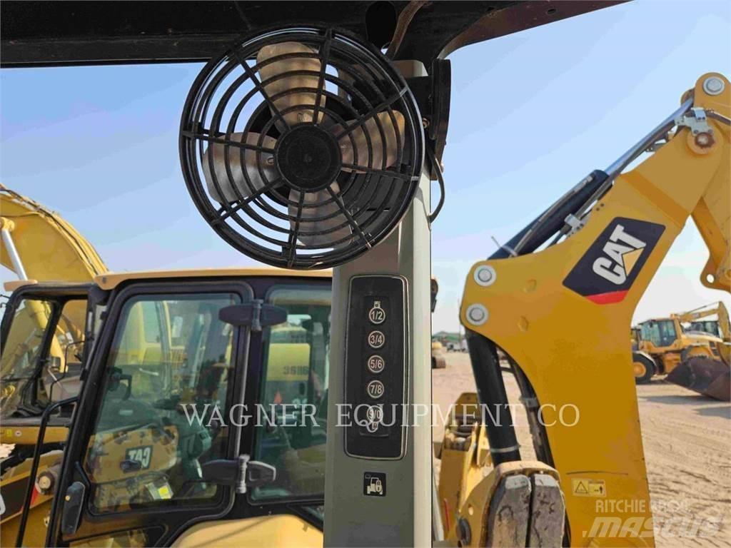 CAT 420F2 4WDE TLB's