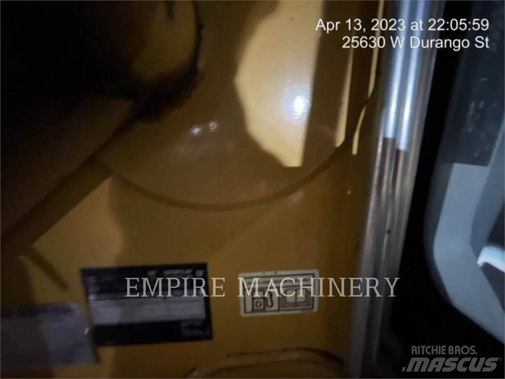 CAT 420F24EOIP TLB's