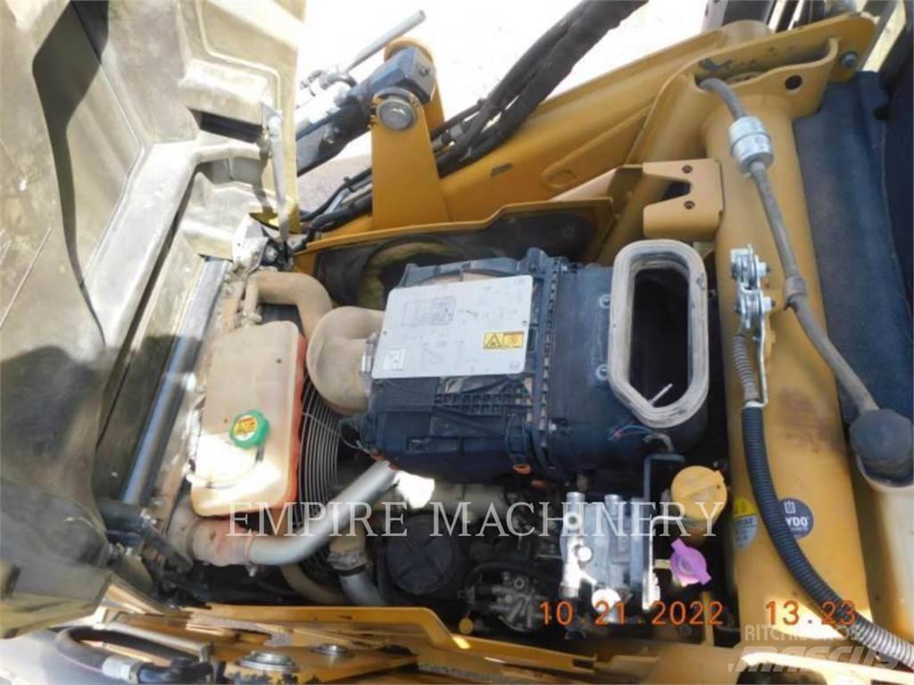 CAT 420F24EOIP TLB's