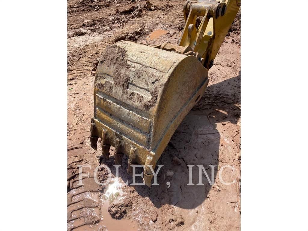 CAT 420F2IT TLB's