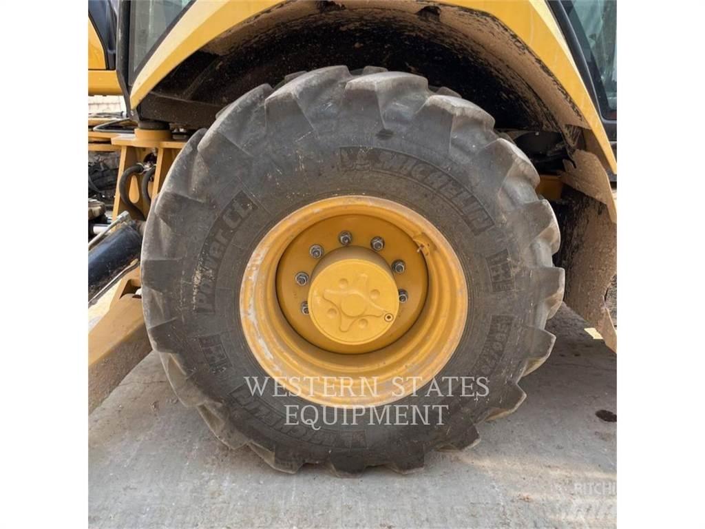 CAT 420XE TLB's