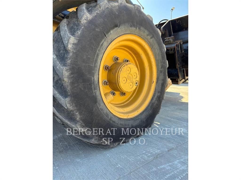 CAT 432F2 TLB's