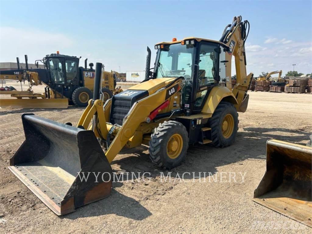 CAT 440 TLB's