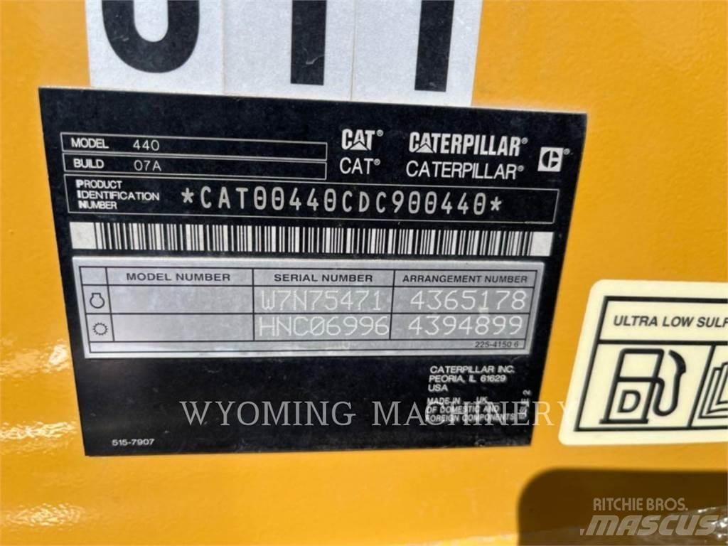 CAT 440 TLB's
