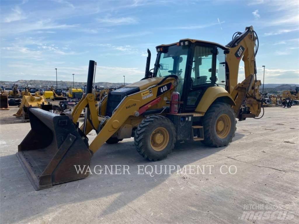 CAT 440 TLB's