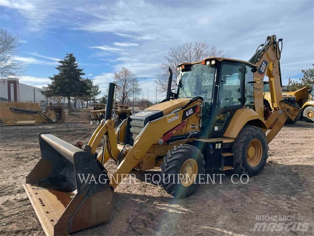 CAT 440 TLB's