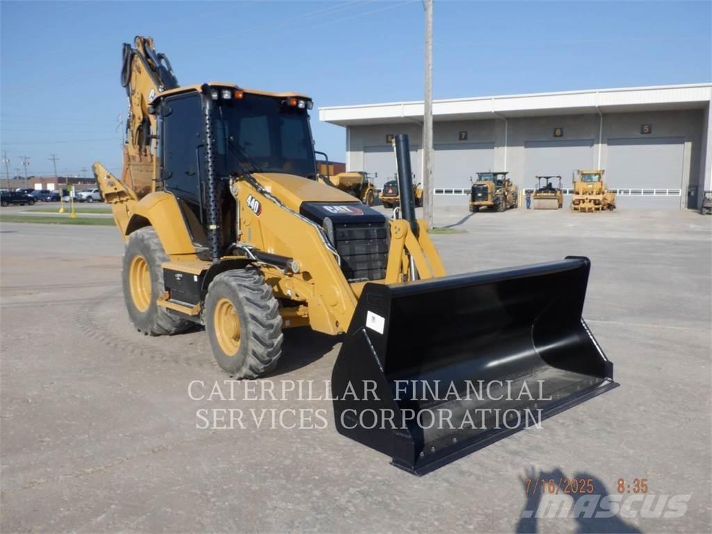 CAT 440-07 TLB's