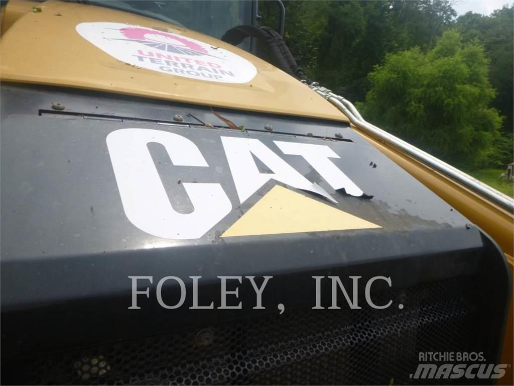 CAT 450-07 TLB's