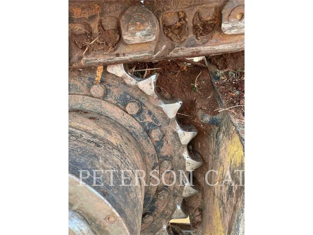 CAT 568 LL Harwarders