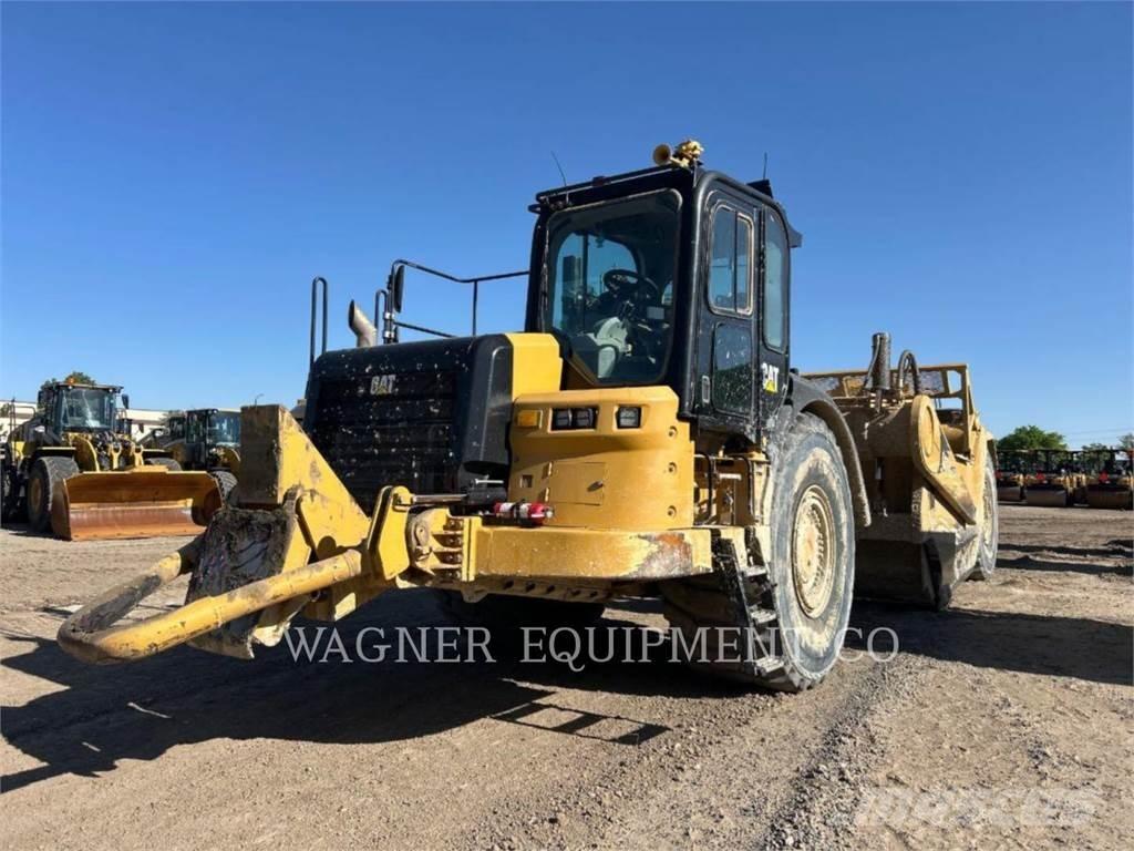 CAT 637K Scrapers