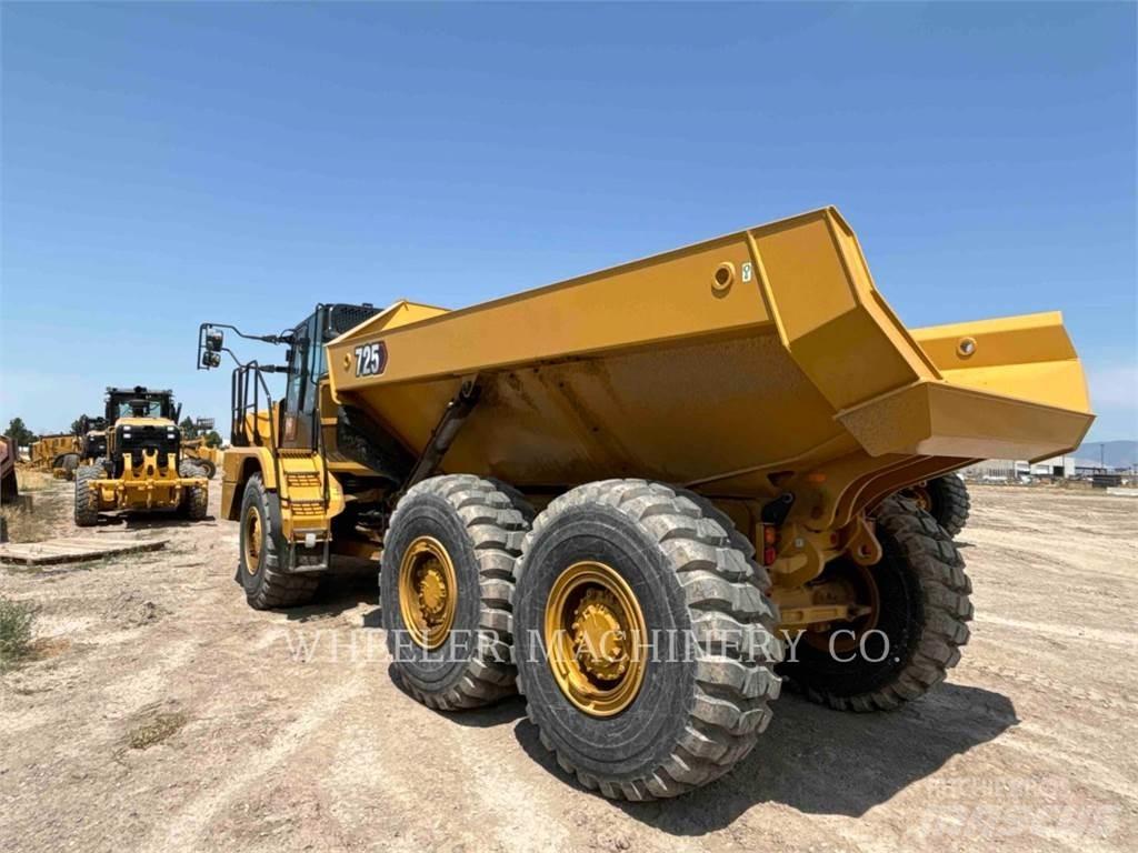 CAT 725 TG Articulated Haulers