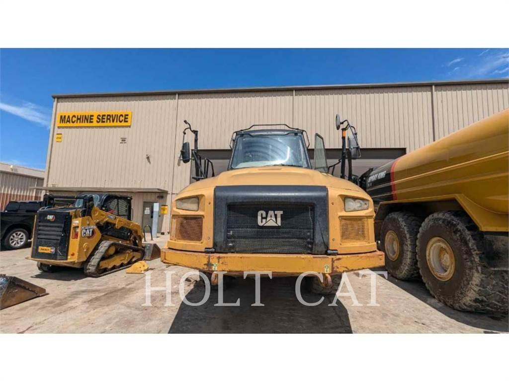 CAT 725C Articulated Haulers