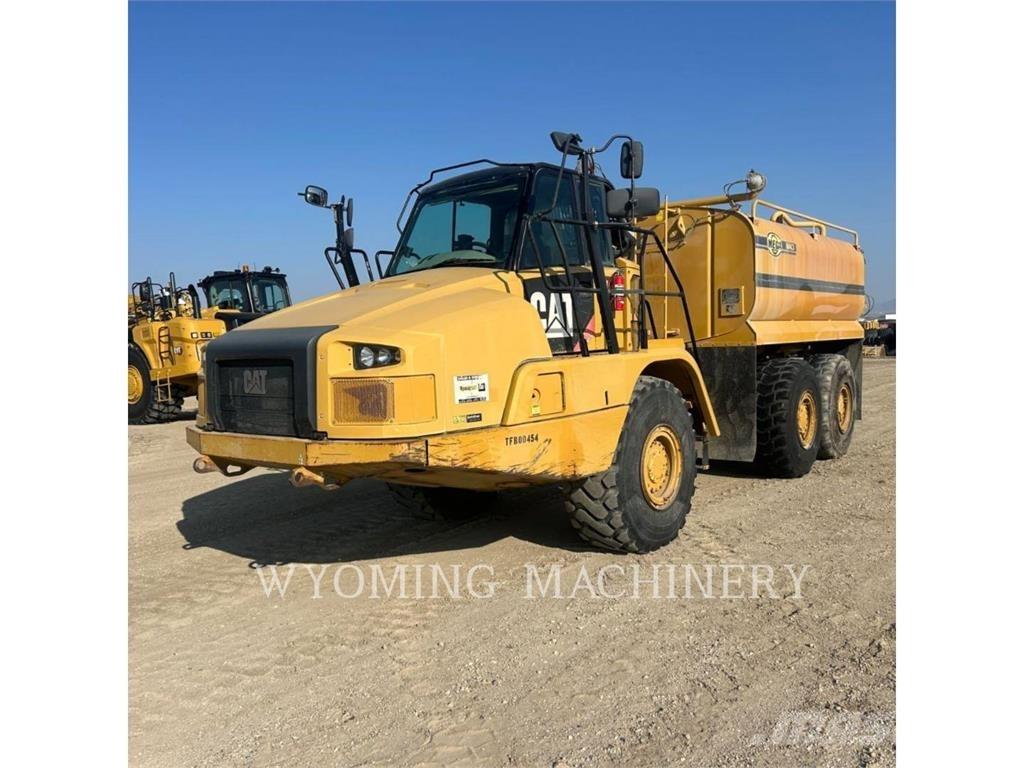 CAT 725C Articulated Haulers
