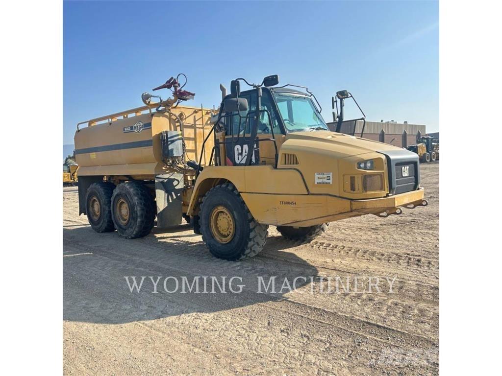 CAT 725C Articulated Haulers