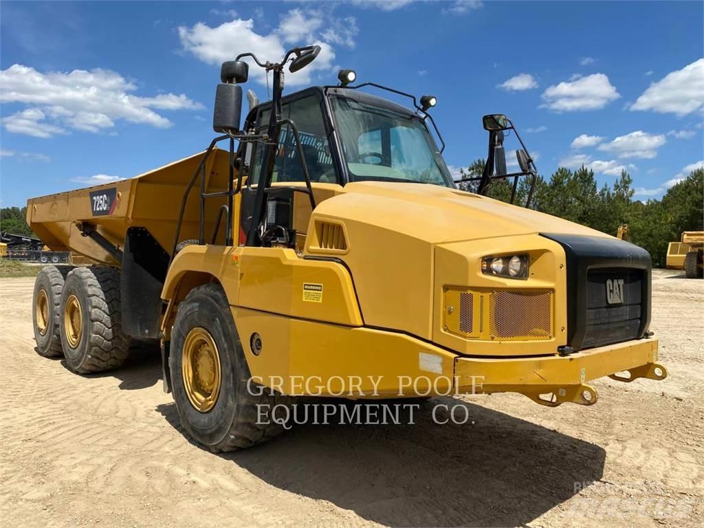 CAT 725C2 Articulated Haulers