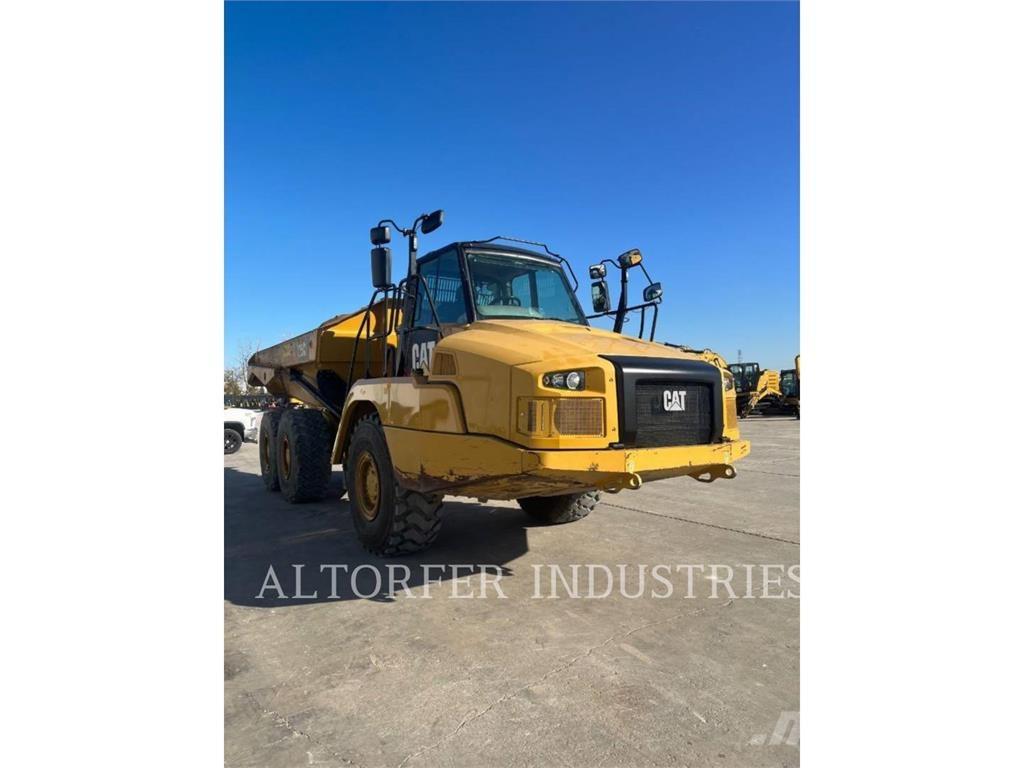 CAT 725C2 Articulated Haulers