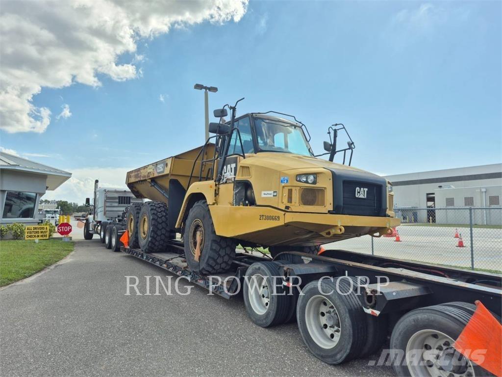 CAT 725C2TG Articulated Haulers