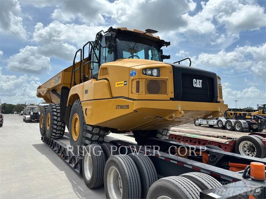 CAT 725TG Articulated Haulers