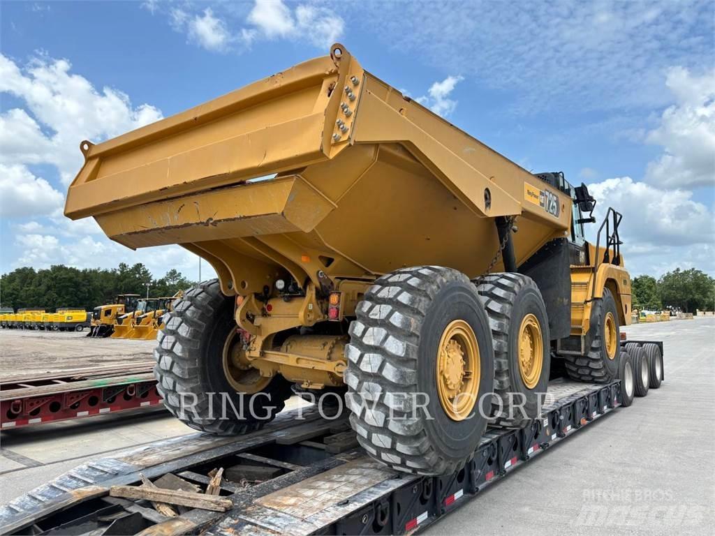 CAT 725TG Articulated Haulers