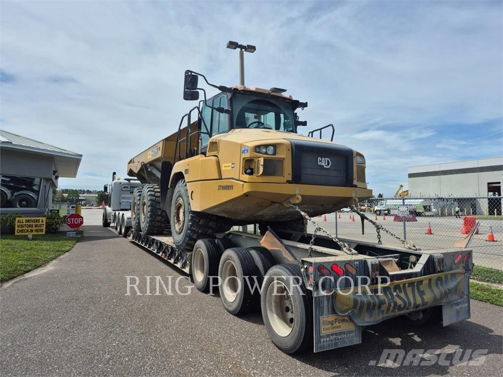 CAT 725TG Articulated Haulers
