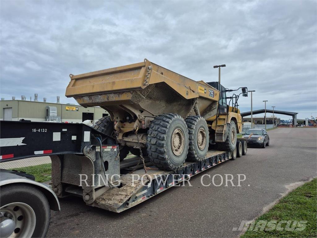 CAT 725TG Articulated Haulers