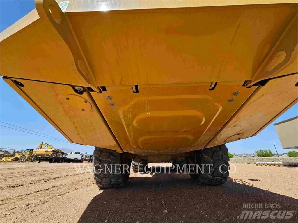 CAT 73004 Articulated Haulers