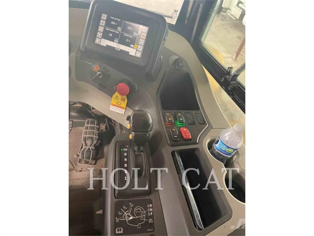 CAT 73004 Articulated Haulers