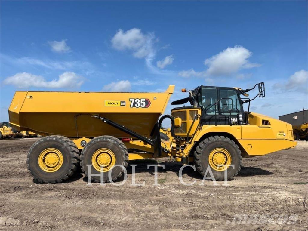 CAT 735 Articulated Haulers