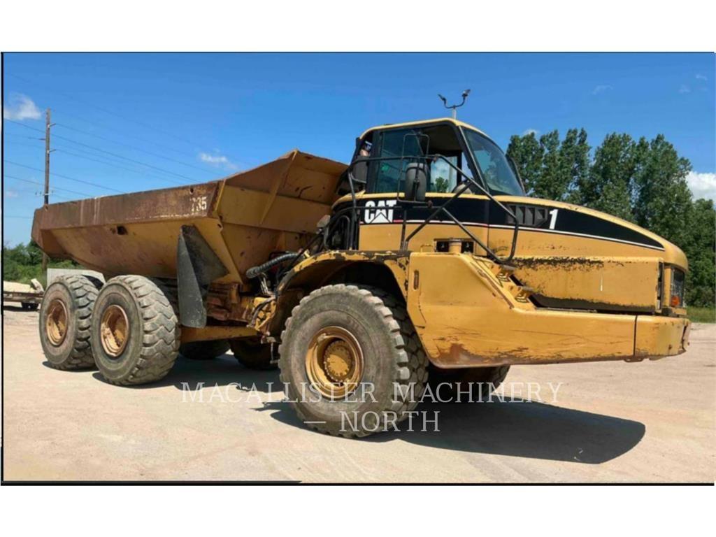 CAT 735 (OLD) Articulated Haulers