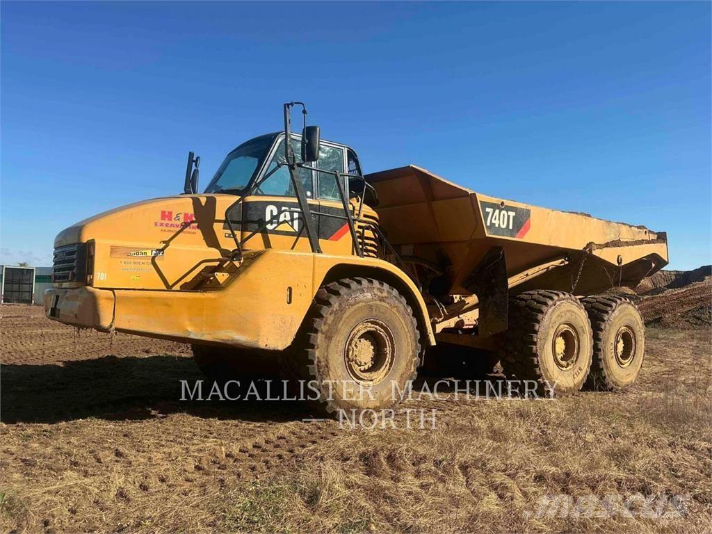 CAT 740 T Articulated Haulers
