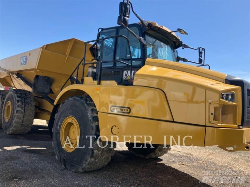 CAT 745-04 Articulated Haulers
