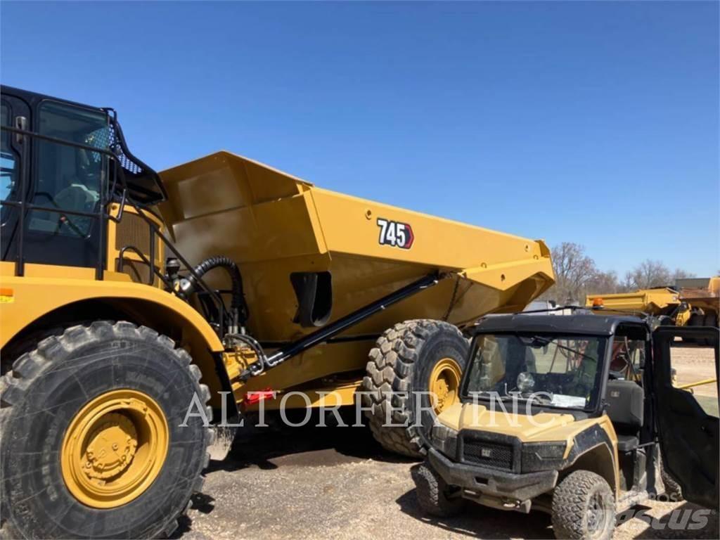 CAT 745-04 Articulated Haulers