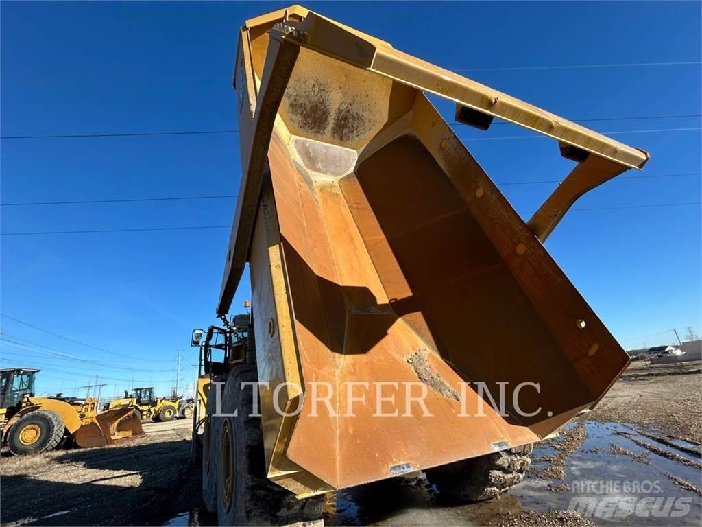 CAT 745-04 Articulated Haulers